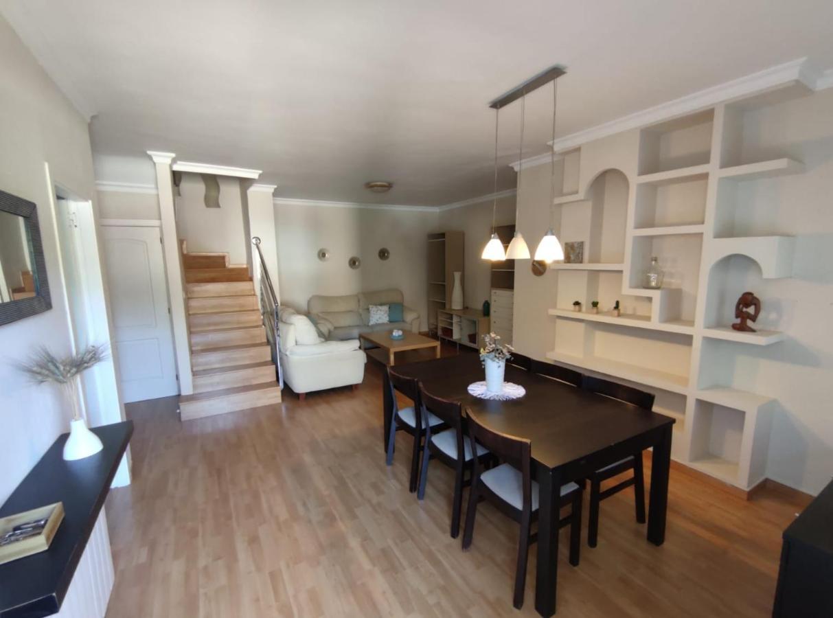 דירות סנס דה לה וגה Duplex La Vega מראה חיצוני תמונה